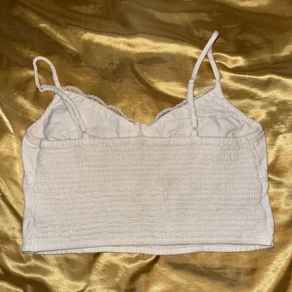 American Eagle White Lace Trimmed Cropped Cami - Picture 3 of 4